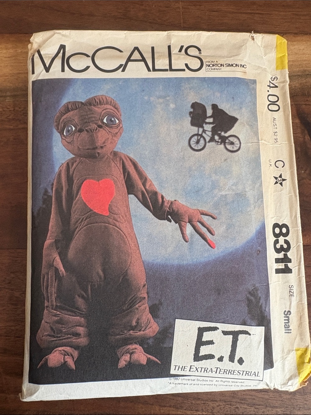 McCall's E.T. Costume Pattern with Red Heart Detail